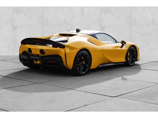 Ferrari SF90 Stradale