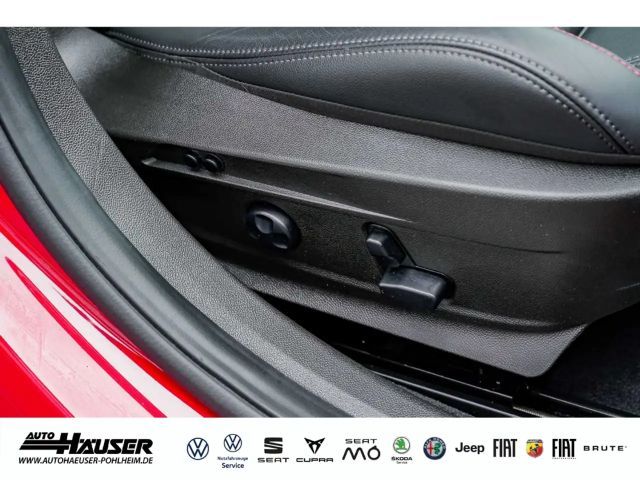 Alfa Romeo Giulia AT8 Q4 Turbo