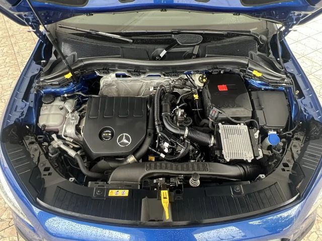 Mercedes-Benz GLA 200 Progressive