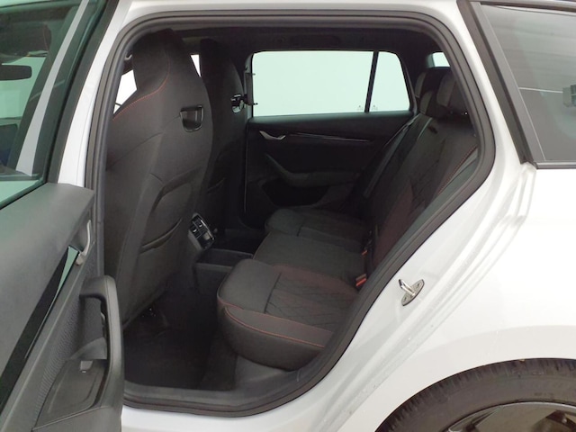 Skoda Octavia 2.0 TSI Combi RS