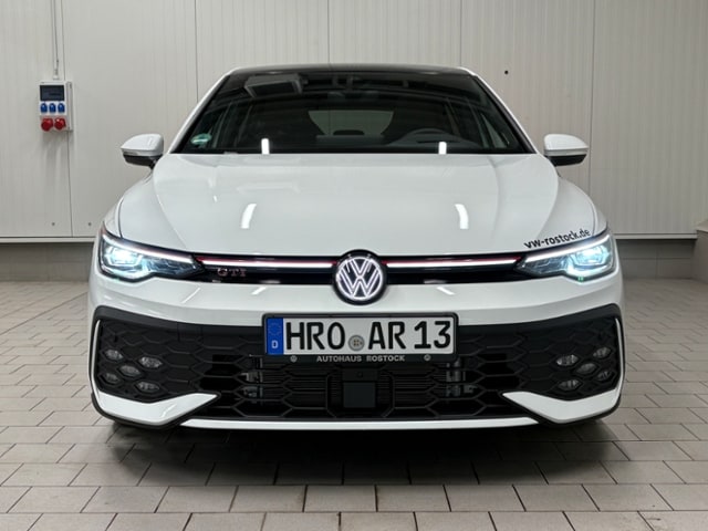 Volkswagen Golf 2.0 TSI DSG Golf VIII