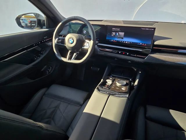 BMW 520 520d M-Sport Touring