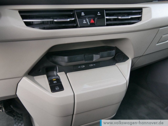 Volkswagen Multivan 2.0 TDI DSG Life