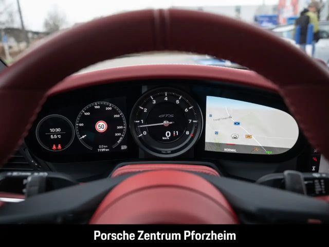 Porsche 992 4 Carrera Coupé GTS