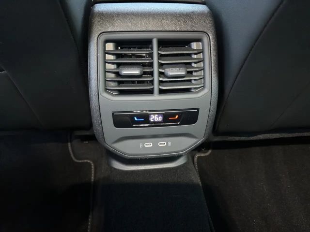 Cupra Leon 2.0 TSI DSG VZ