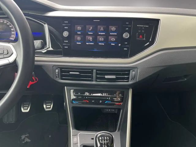 Volkswagen Polo Move