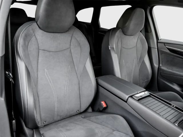 Volkswagen ID.7 IQ.Drive Pro Tourer