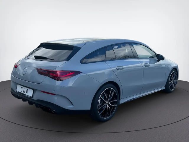 Mercedes-Benz CLA 200 AMG Line Shooting Brake
