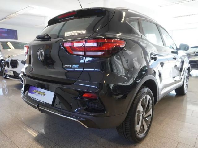 MG ZS 50 kWh EV Luxury