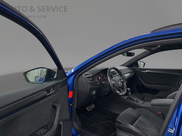 Skoda Superb 2.0 TSI 4x4 Combi Sportline