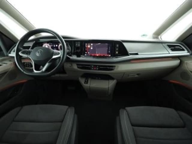 Volkswagen Multivan 2.0 TDI DSG Lang T7