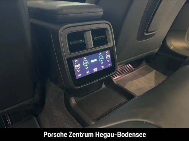 Porsche Taycan Cross Turismo Turbo