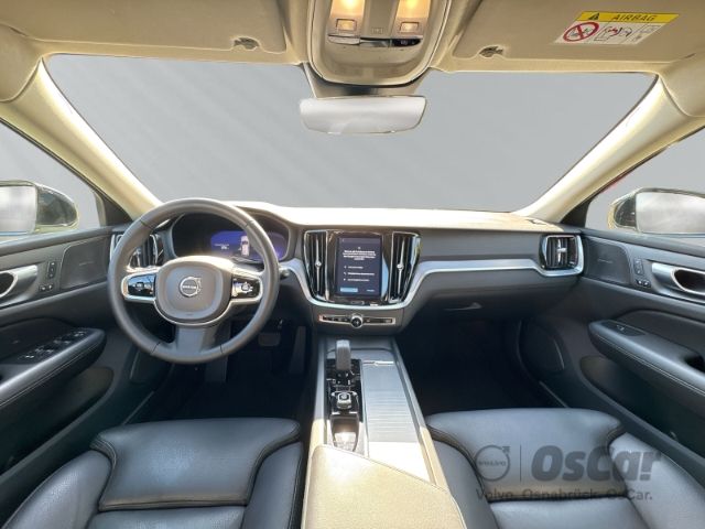 Volvo V60 Dark Plus