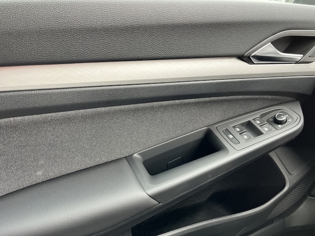 Volkswagen Golf DSG Golf VIII Life Variant