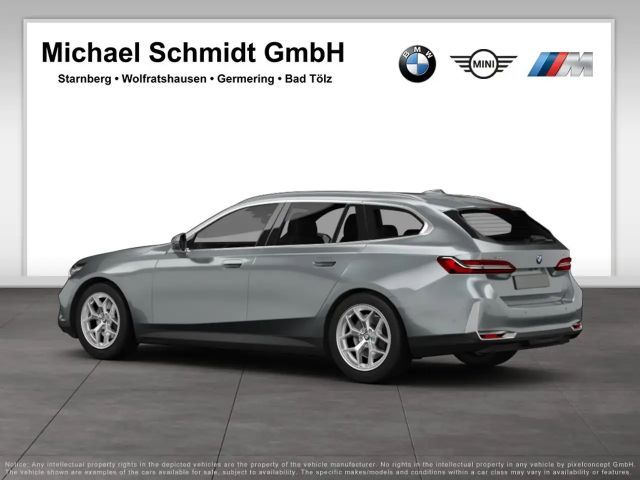 BMW 520 520d M-Sport Touring