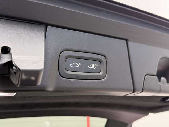 Volvo V90 AWD Dark Plus Recharge T6