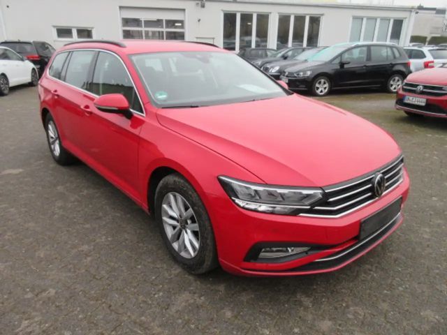 Volkswagen Passat 2.0 TDI Business DSG Variant