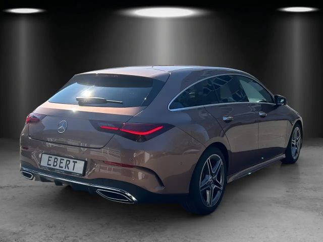 Mercedes-Benz CLA 200 AMG Line