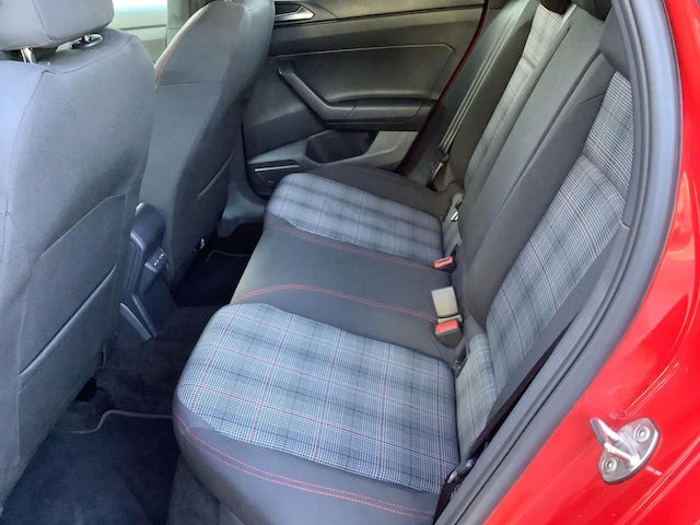 Volkswagen Polo 2.0 TSI DSG GTI