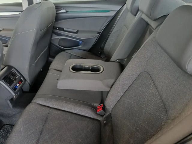 Volkswagen Golf 1.5 TSI Golf VIII Life