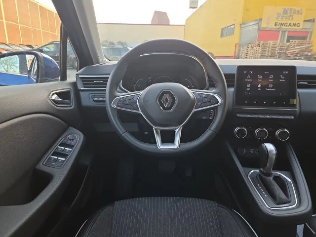Renault Clio E-Tech Intens