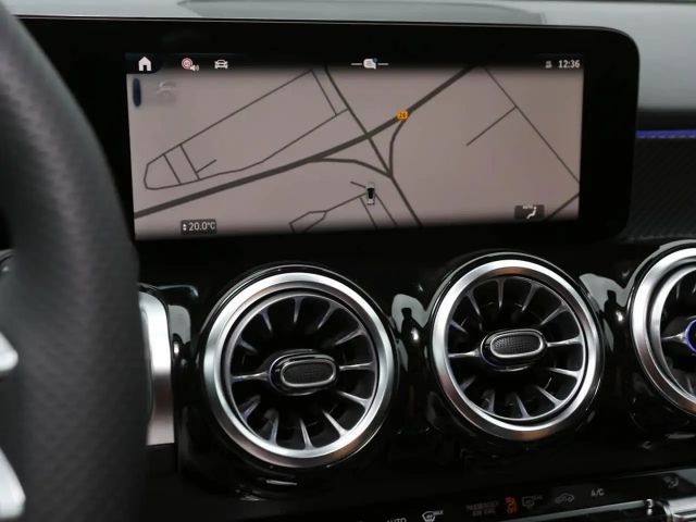 Mercedes-Benz GLB 250 4MATIC AMG Line