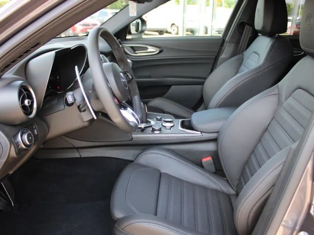 Alfa Romeo Giulia Turbo