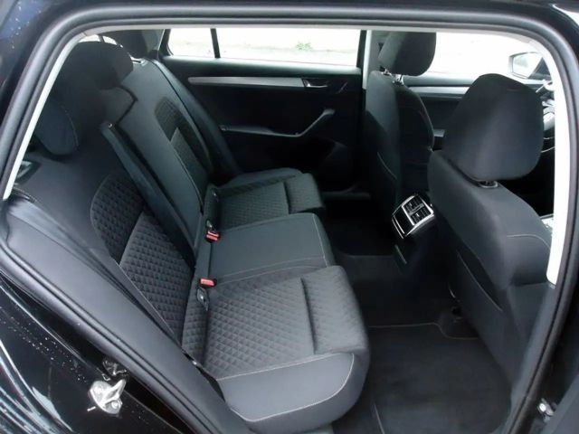 Skoda Superb Ambition