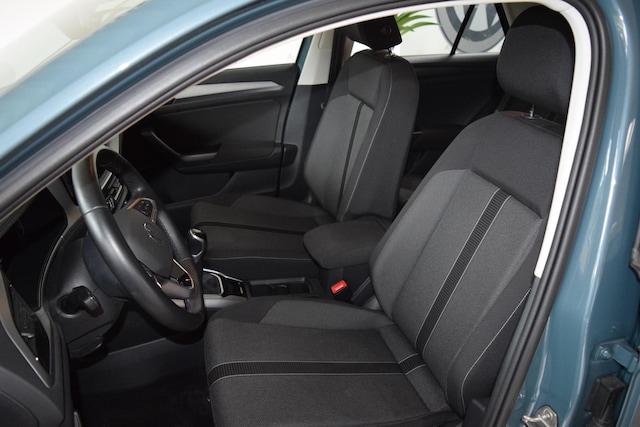 Volkswagen T-Roc TSI Navi Kamera ACC SHZ AppConnect