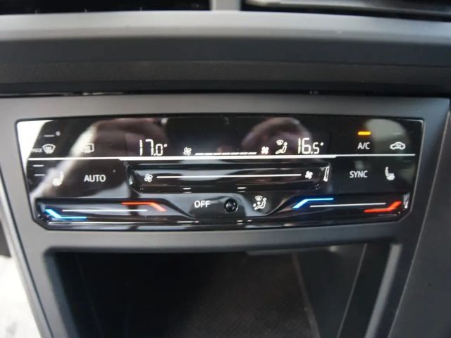 Volkswagen Taigo 1.0 TSI R-Line