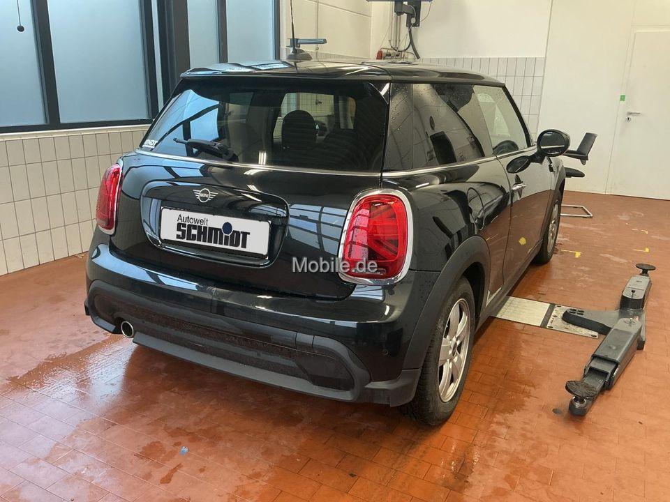 MINI Cooper Essential