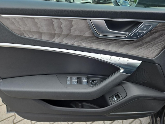 Audi S6 Avant Quattro