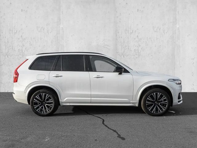 Volvo XC90 AWD Dark Plus T8
