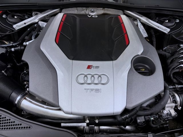 Audi RS4 Avant Quattro