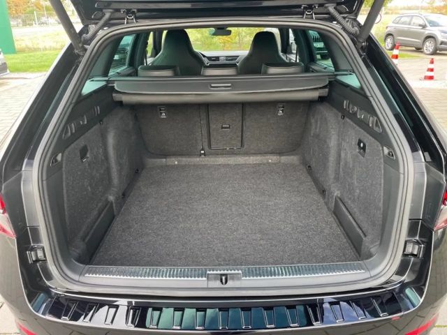 Skoda Superb 2.0 TSI 4x4 Combi Sportline