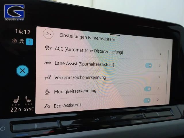 Volkswagen Golf 1.0 TSI Life Variant