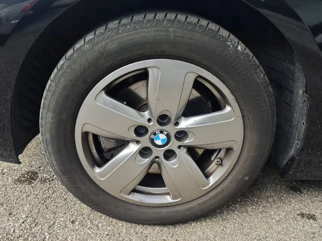 BMW 118 118i Advantage pakket