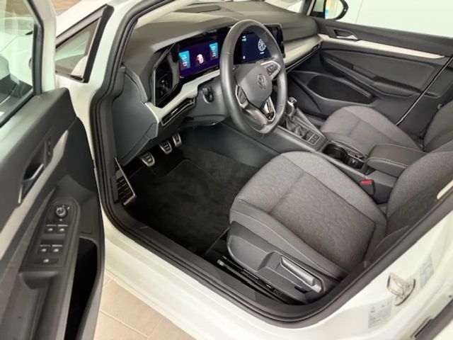 Volkswagen Golf 1.0 TSI Golf VIII Move