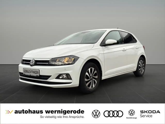Volkswagen Polo Active 1.0 *GRA*MfL*SHZ*PDC*App Connect*