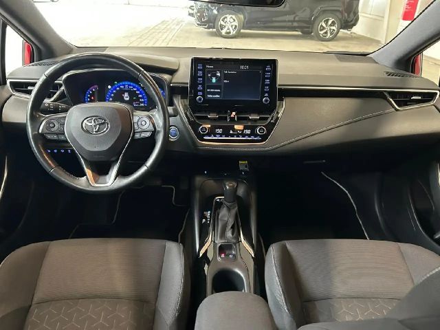 Toyota Corolla Hybride Team D