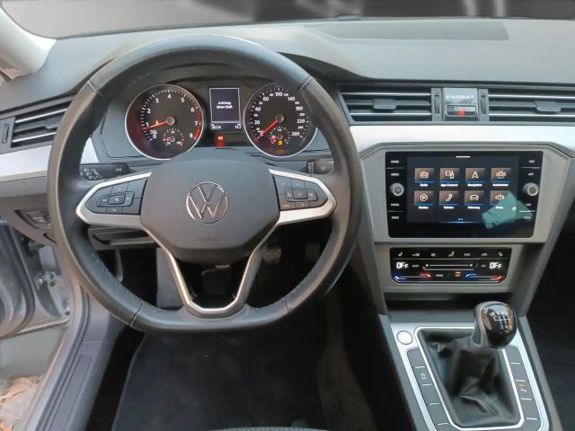Volkswagen Passat 1.5 TSI Variant