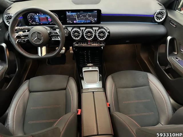 Mercedes-Benz A 200 AMG Line