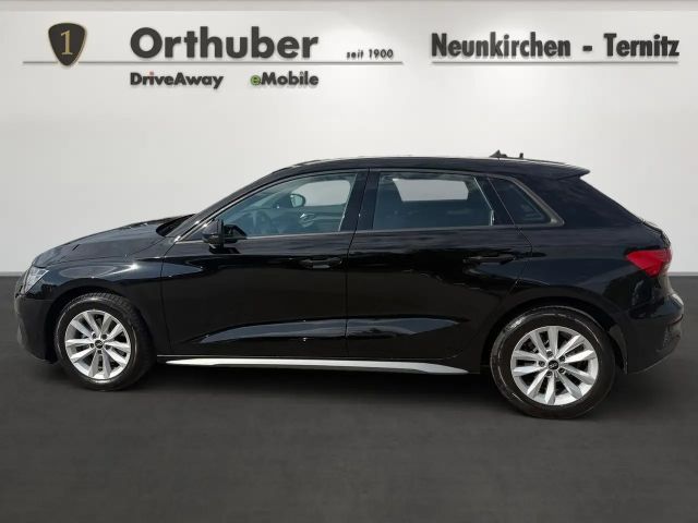 Audi A3 30 TDI Sedan