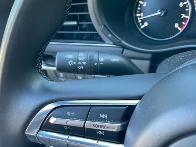 Mazda 3 Homura S SkyActiv