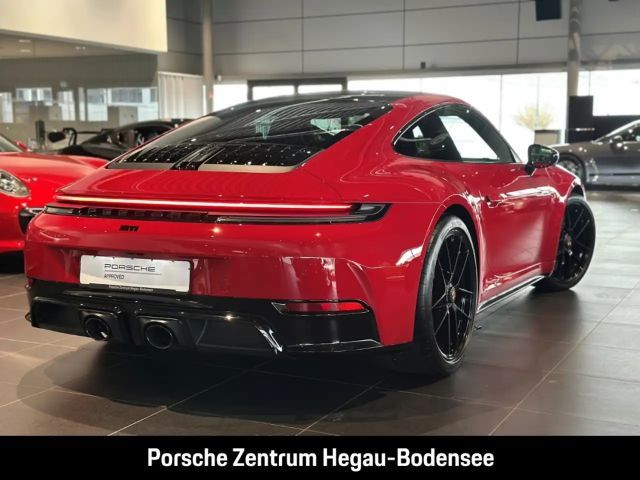 Porsche 992 4 Carrera Coupé GTS