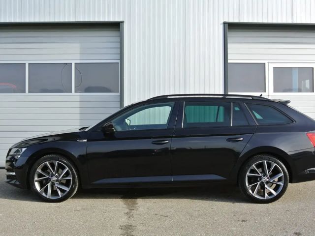 Skoda Superb Sportline iV