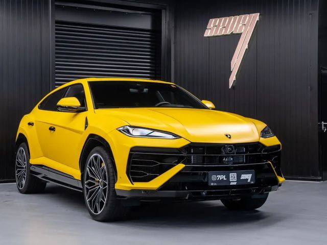 Lamborghini Urus Urus SE + B&W + Panorama + Massage seats + Ambient