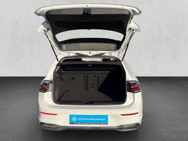 Volkswagen Golf 1.5 TSI Golf VIII Sport