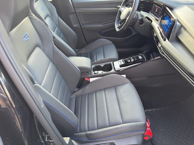 Volkswagen Golf 2.0 TSI DSG