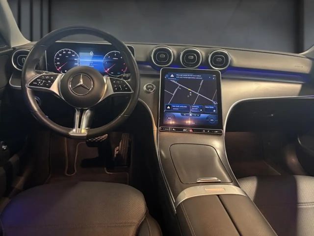 Mercedes-Benz C 220 AVANTGARDE C 220 d Estate